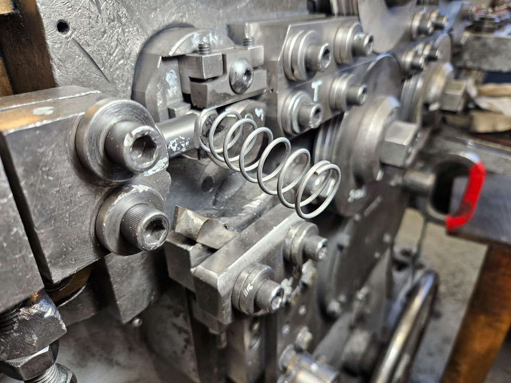Ressorts Foster Springs fabriquant de ressort sur mesure